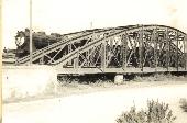 Pont del tren al Prat amb la maquina de vapor dels ferrocarrils